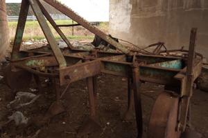 Estirpatore Balbo rigido 9 ancore ruote profondità