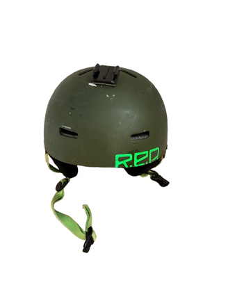 Casco R.E.D.