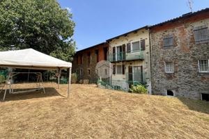 CASA DI CORTE A SAGLIANO MICCA