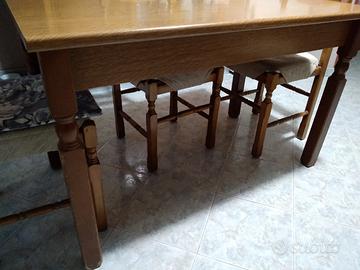 tavolo allungabile con 6 sedie