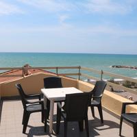 Cecina Mare bilocale con terrazza vista mare