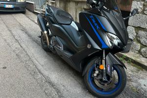 T-Max 560