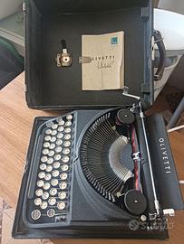 Macchina da scrivere portatile Olivetti ICO MP1
