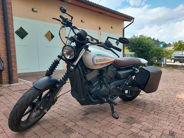 Harley-Davidson 
