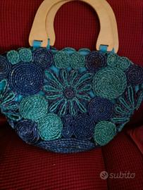 borsa estiva vintage di morbida rafia azzurra