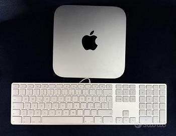 Mac Mini Apple 2.5 GHz i5 16 GB 256 SSD + tastiera