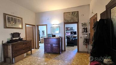 Appartamento di 168 m² con 4 locali a Campi Bisenz