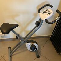 Cyclette Essential Decathlon nuova