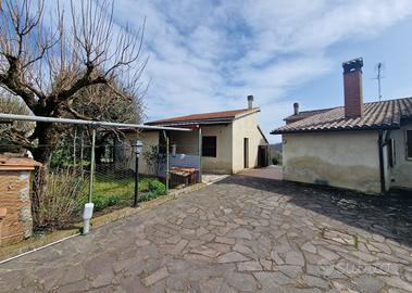 Terratetto a Montecastrilli