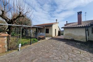 Terratetto a Montecastrilli