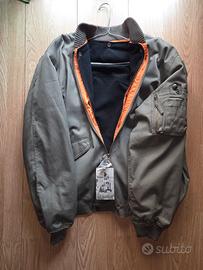 BOMBER STILE MILITARE VOLO