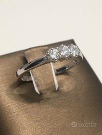 Anelli trilogy oro e diamanti vari modelli