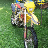 Suzuki RMZ 250 4 tempi