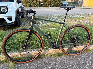 Triban GRVL 120 taglia L