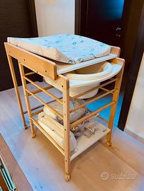 Fasciatoio con vasca da bagno estraibile Geuther