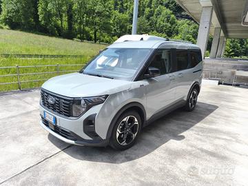 Ford Tourneo Courier 1.0 EcoBoost Active