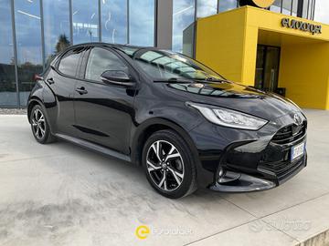 TOYOTA Yaris 1.5 Hybrid 5 porte Trend
