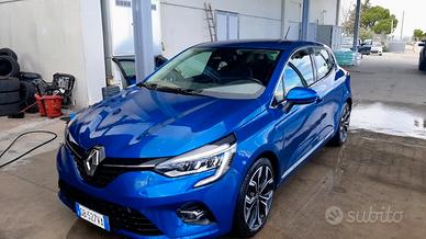 RENAULT CLIO V 2021