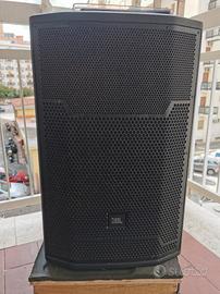 JBL  PRX715