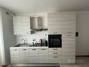 Cucina completa eucalipto bianco 3 metri