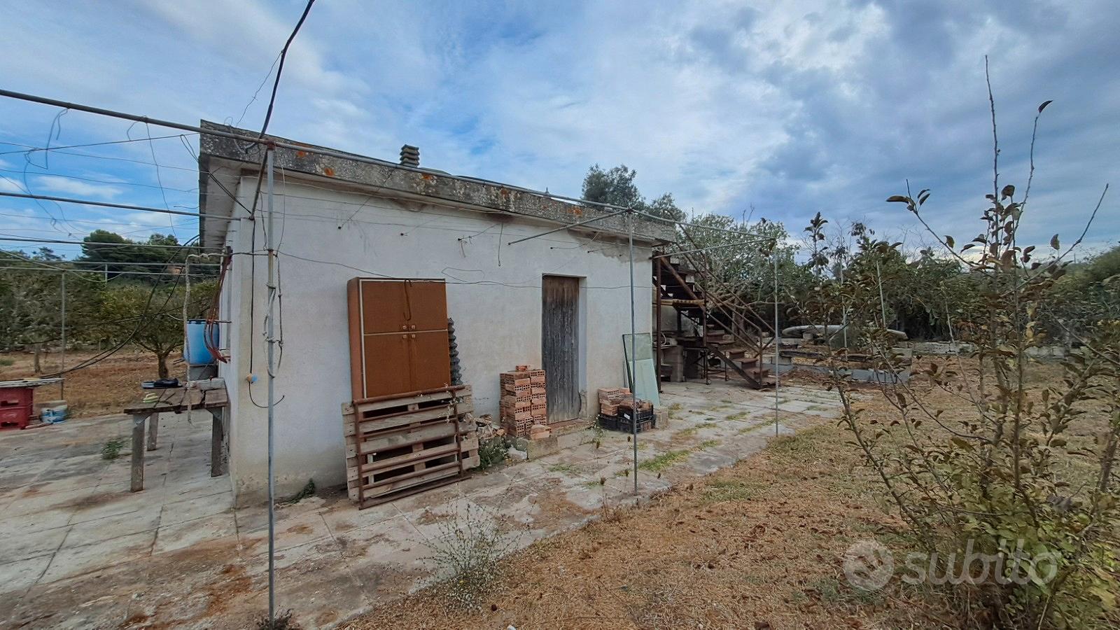 Bel terreno con fabbricato c2 - Altro
