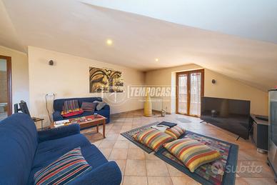 APPARTAMENTO LUMINOSO AMPIA METRATURA ZONA CENTRAL