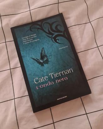 Libro L'onda Nera 