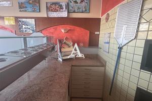 TecnoAzienda - Immobile Commerciale Pizzeria