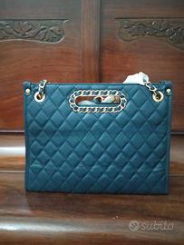 borsa a mano o con tracolla 