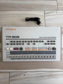ROLAND TR-909 Rhythm Composer – Drum Machine