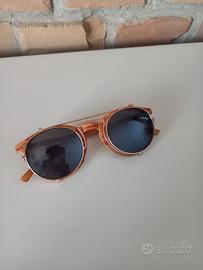 occhiali da sole
