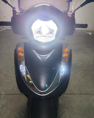 Honda SH300 SPORT
