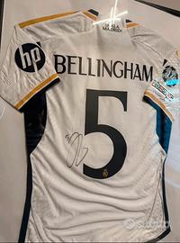 Maglia Real Madrid autografata da Jude Bellingham