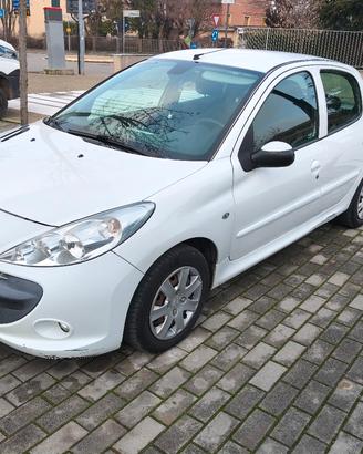 Peugeot 206 plus GPL 
