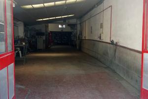 Capannone commerciale