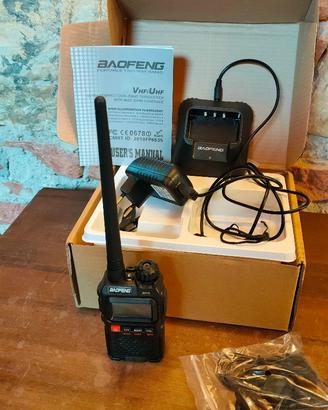 Baofeng UV-3R Plus WalkieTalkie VHF UHF
