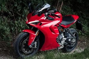 Ducati Supersport 950