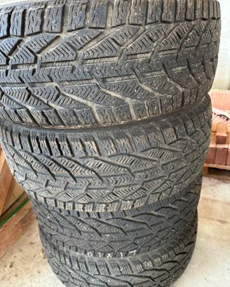 Gomme invernali