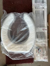 Tavoletta e supporto per bagni disabili