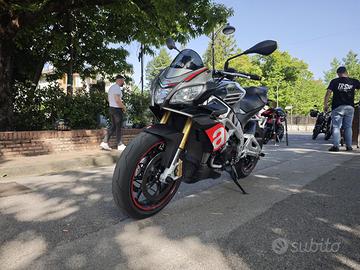 Aprilia tuono v4 1100 APRC (2016)