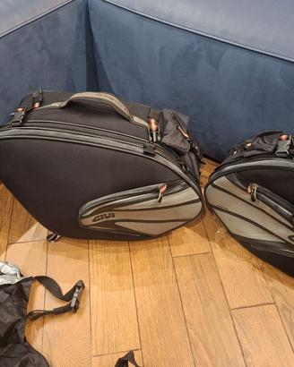 Givi T474 XStream borse laterali moto 26-35 lt