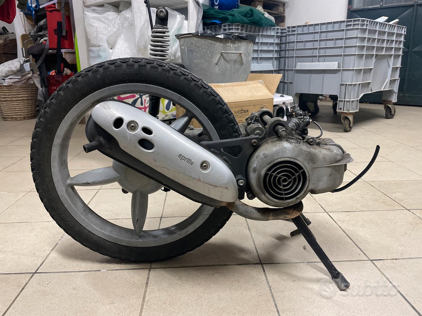 Blocco Motore Scarabeo Motore Piaggio Blocco Motore Scarabeo 50 2t