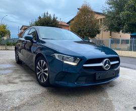 Mercedes-benz A 180 A 180 d Business