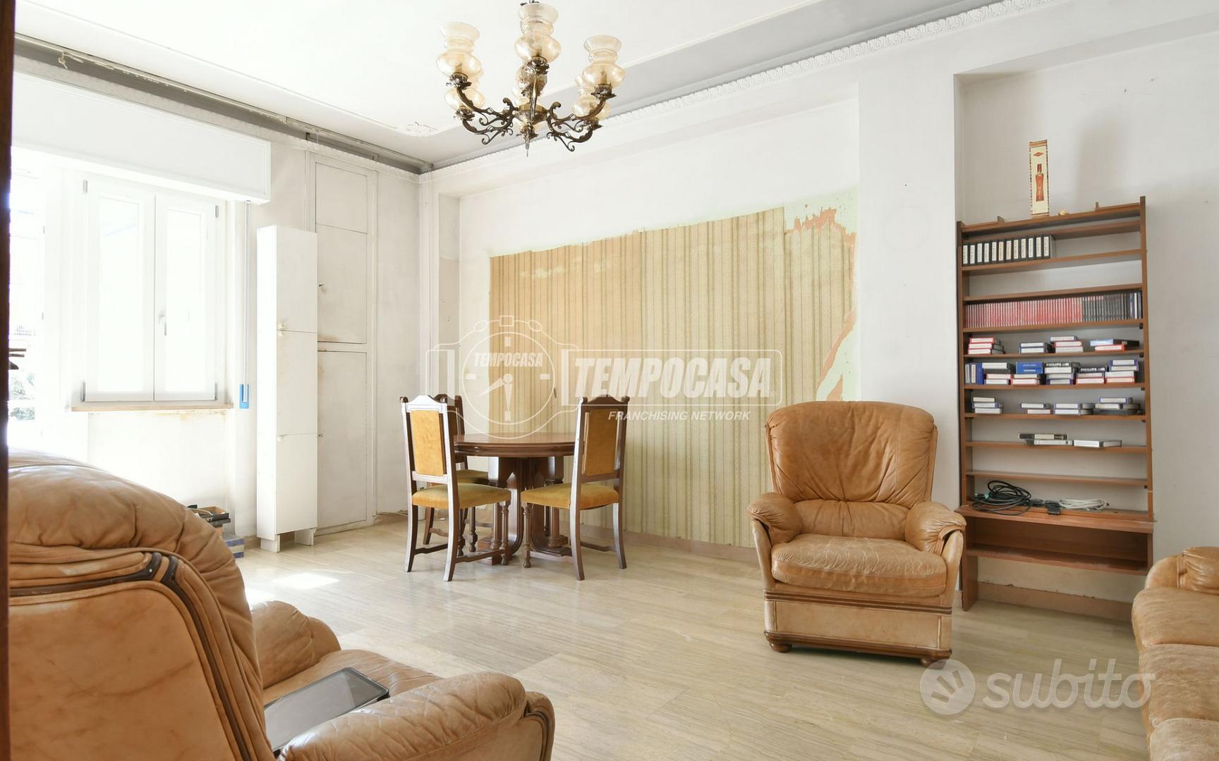 Apartment in Ascoli Piceno, Santi Filippo e Giacomo - Vista 4