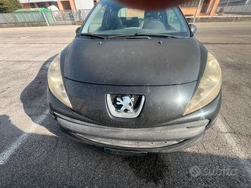 Pegeut 207 1.4  68 cv