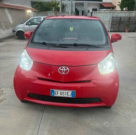 toyota iq cambio automatico