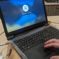 COMPUTER LENOVO V110