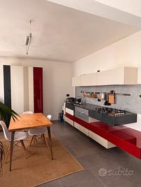 Cucina LAGO completa 370 cm con Smeg e Barazza