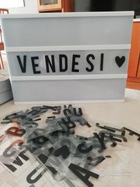 Scatola LED per messaggi