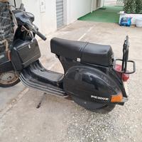 Vespa Piaggio P200E